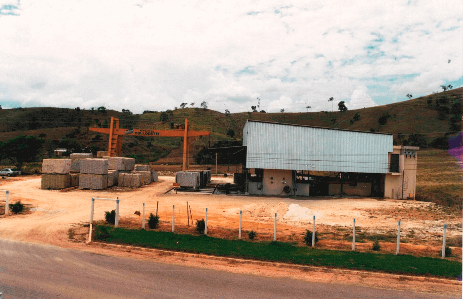 Sede da empresa no ano de 1999